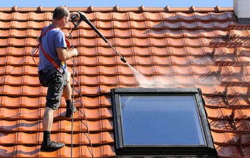 roof cleaning Swinderby, Lincolnshire